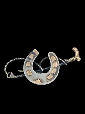 Victorian Sterling and 9ct Gold Horseshoe Whip Brooch